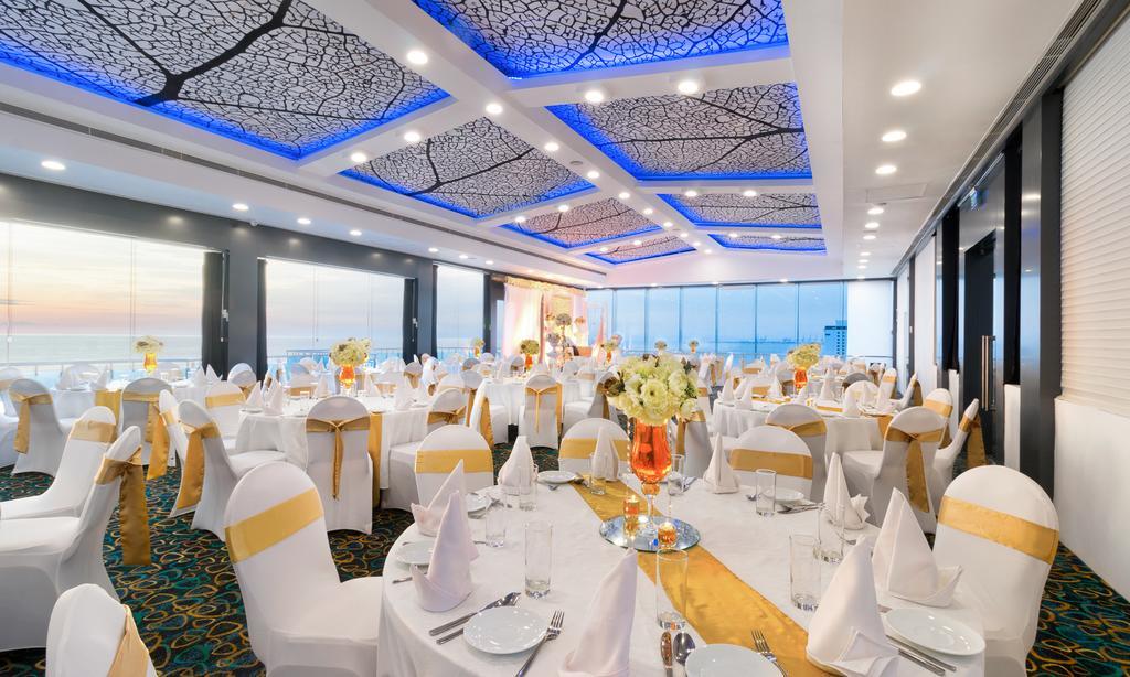 Global Towers & Hotel Colombo