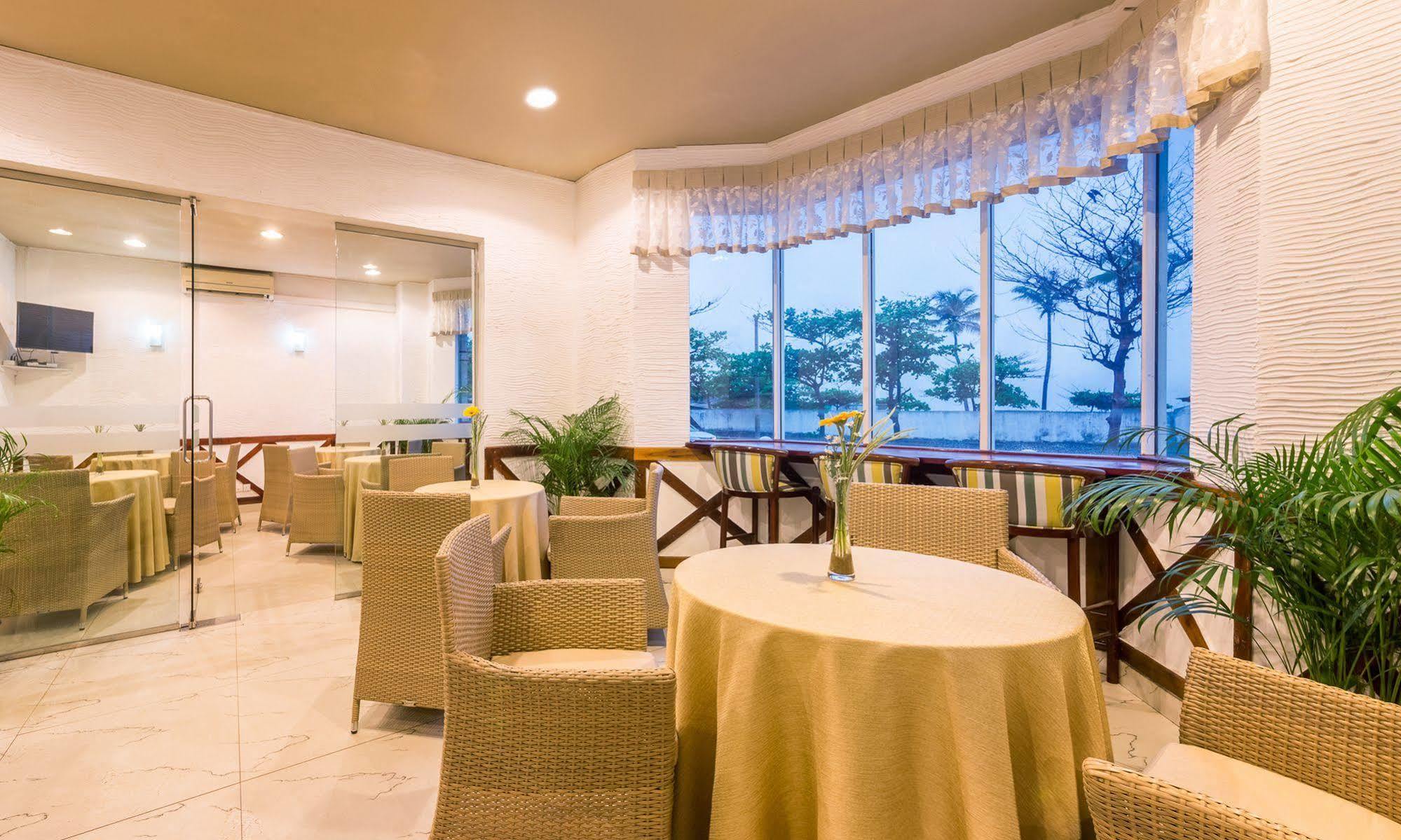 Hotel Global Towers & Colombo