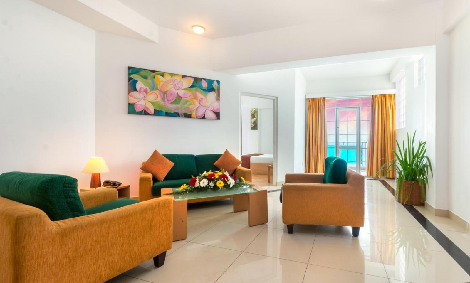 Global Towers Hotel&apartamentos 4*