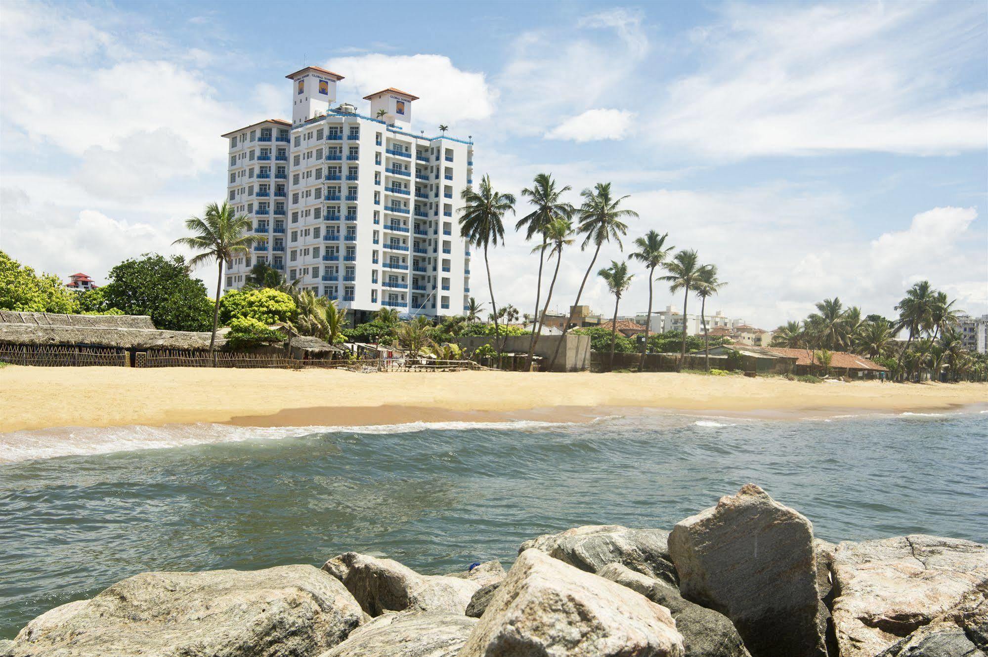 Global Towers Hotel&apartamentos 4*