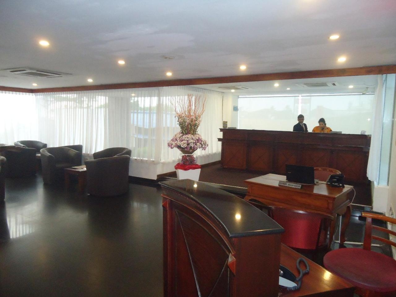 Global Towers Hotel&apartamentos 4* Colombo